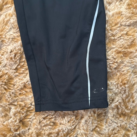 CHAMPION Black Cropped Athletic Leggings SIZE M - Picture 6 of 11